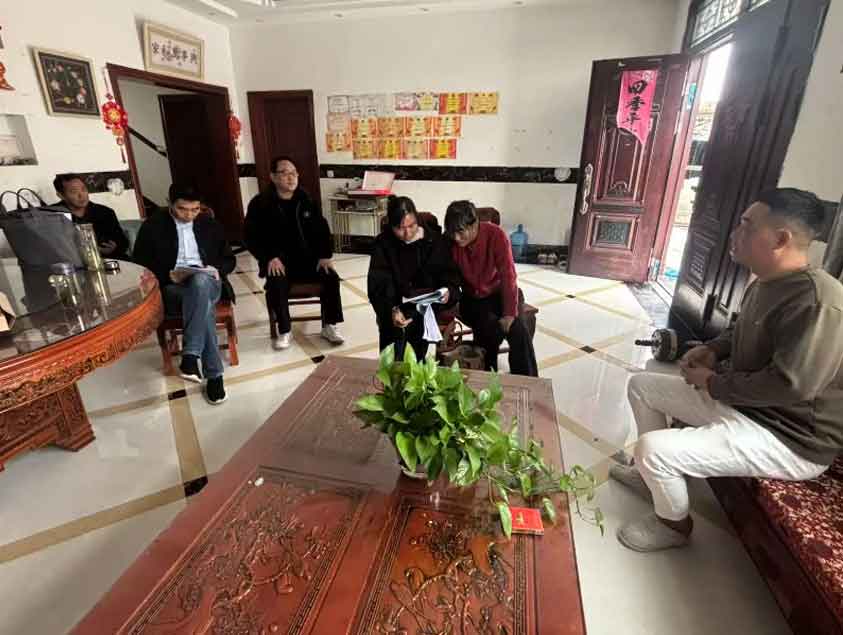 颍上县杨湖镇人口抽样调查首日开局稳 精准摸排夯实决策根基(图4) 颍上县杨湖镇人口抽样调查首日开局稳 精准摸排夯实决策根基(图4)